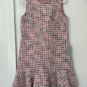 Gal Meets Glam NWT size 4 pink, navy and white tweed dress with ruffle hem